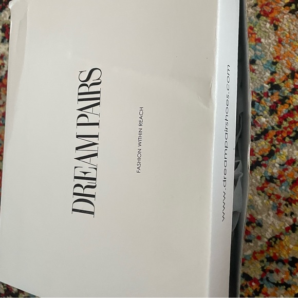 Cute girls kitten heeled sandals - Picture 6 of 7